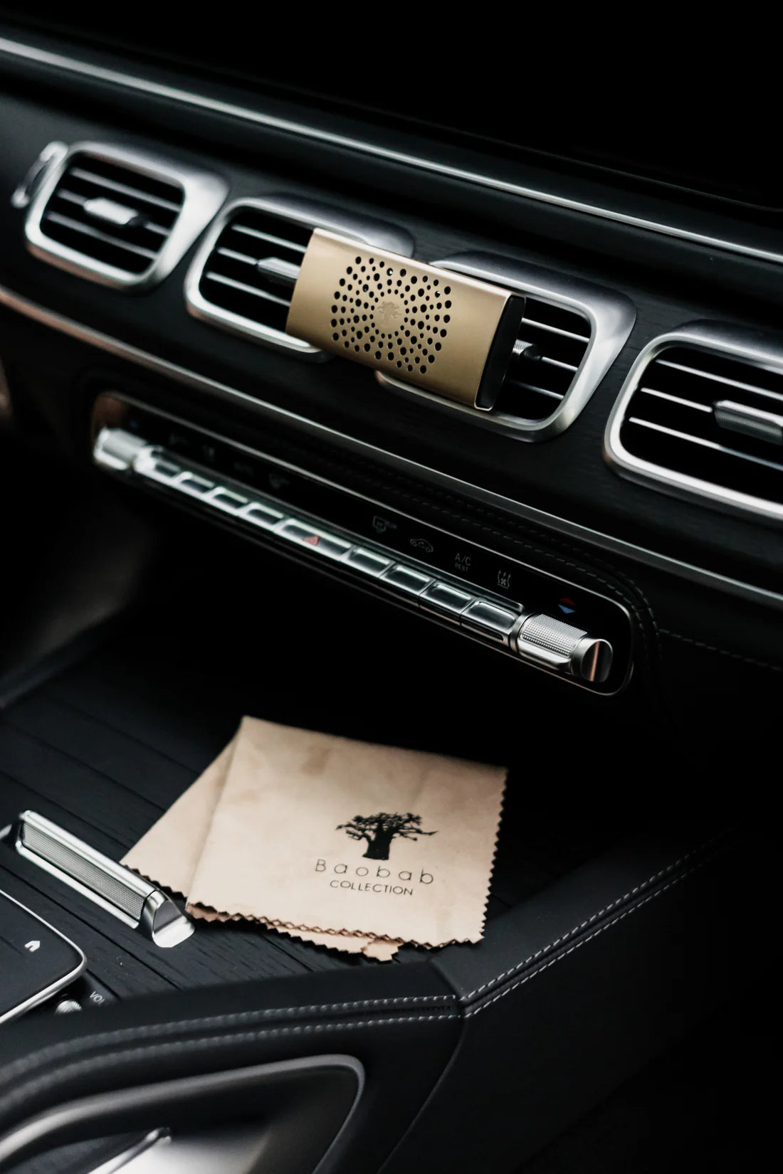 Baobab Refillable Car Diffuser