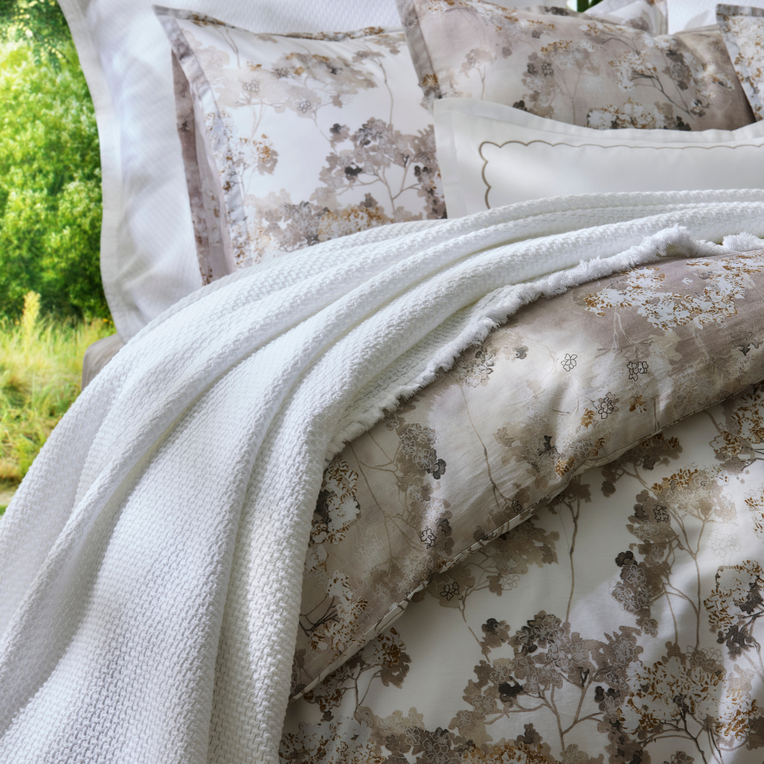 DH Cynthia Linen Set 4PC