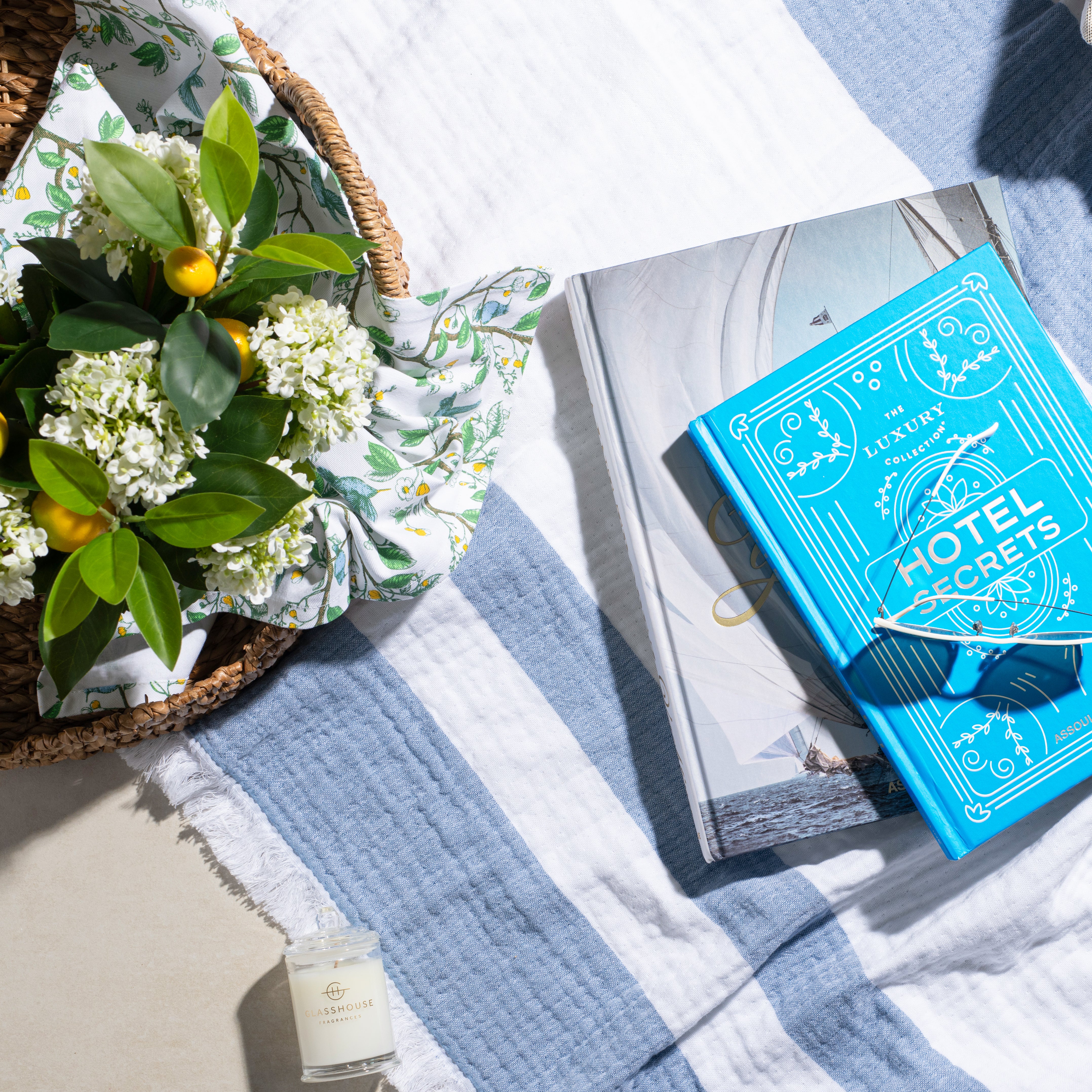 DH Lemons and White Buds in Grey Patt Pot