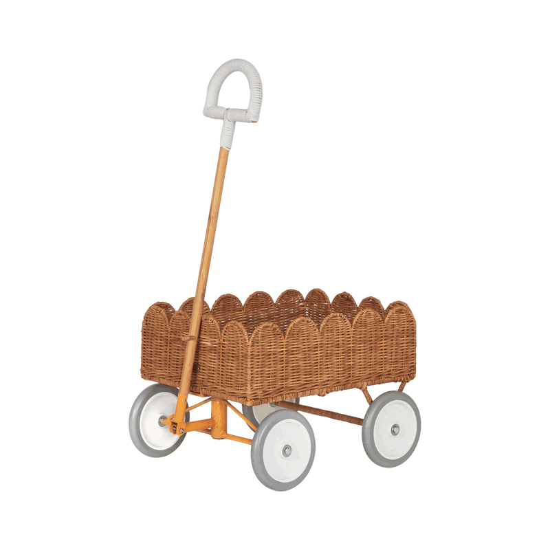 Scalloped Petal Rattan Natural Wonder Wagon