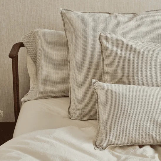 Octobre Standard Sham