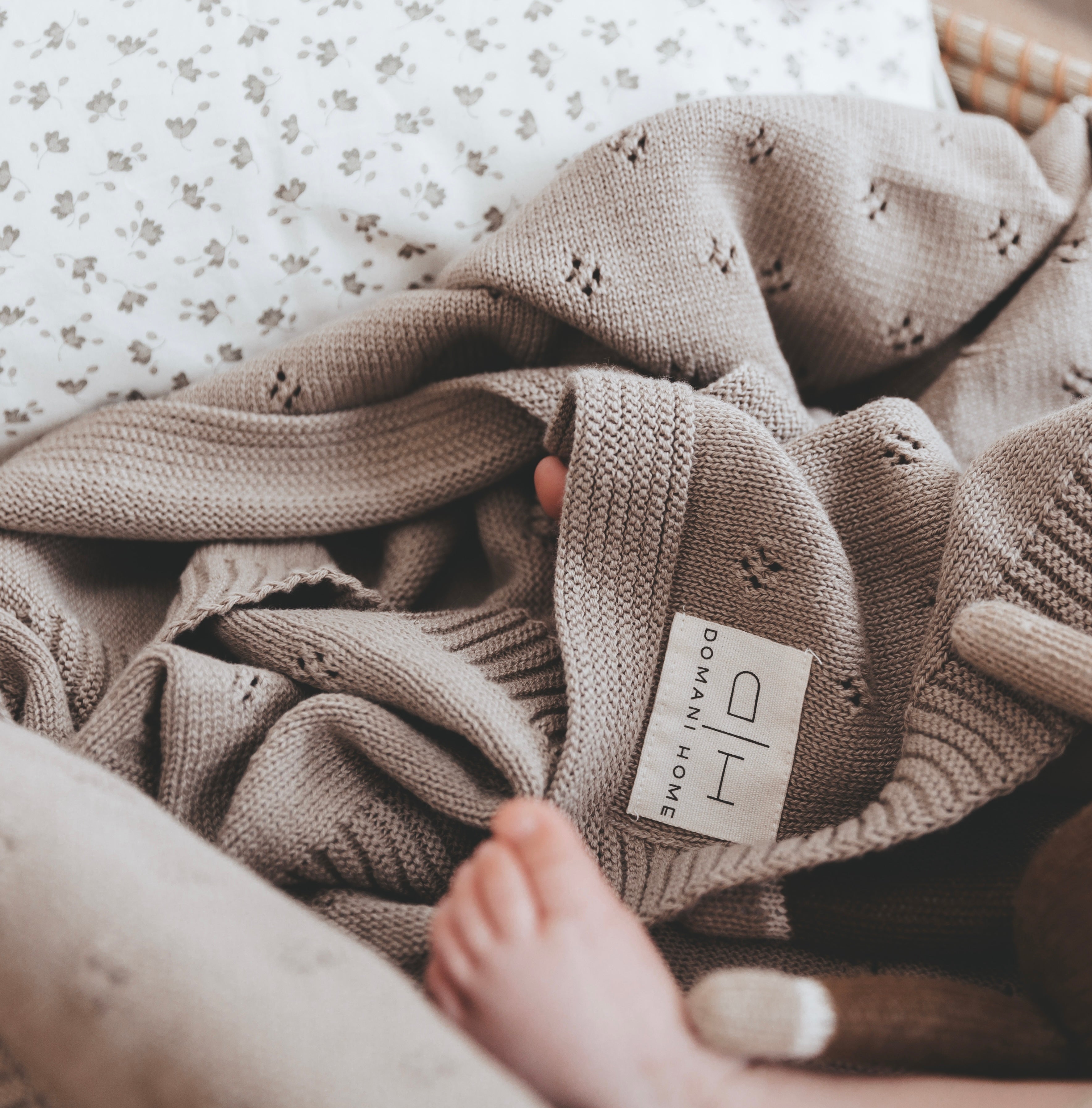 DH Flower Stone Baby Blanket