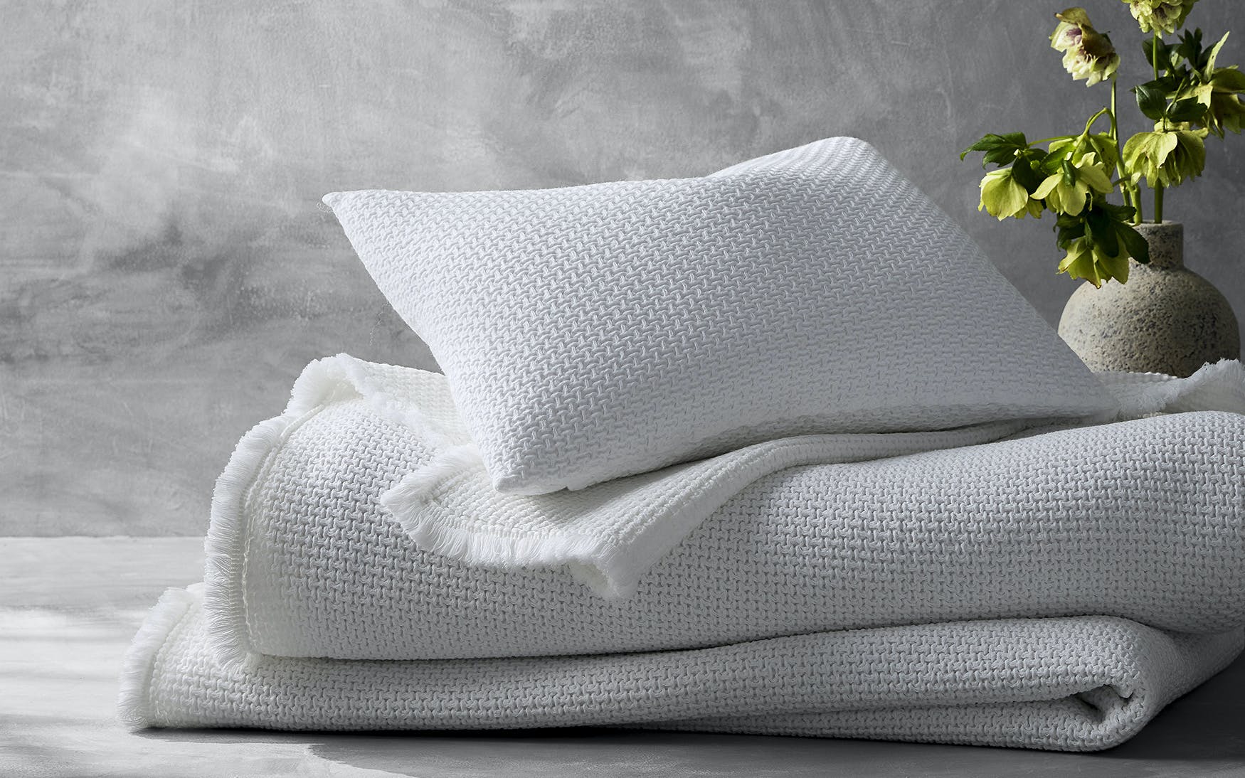 Matouk Selah Coverlet