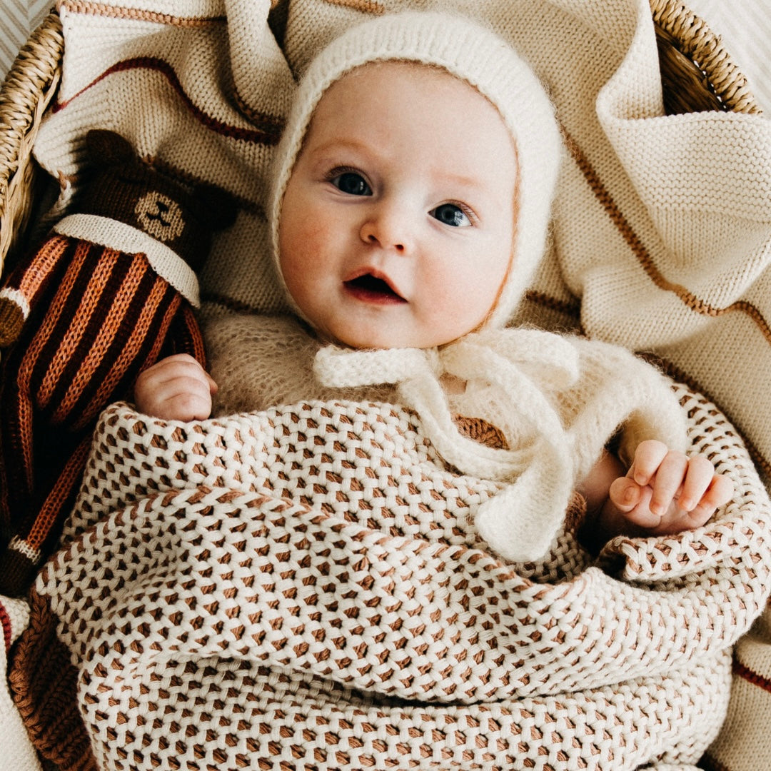 DH Honeycomb Blush Baby Blanket